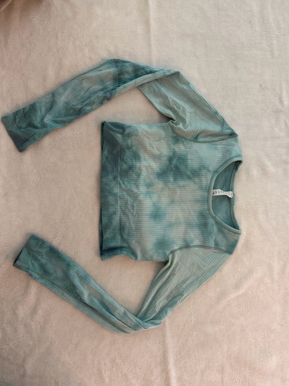 Lululemon Teal Tie-Dye Long Sleeve
